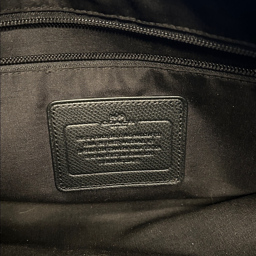Like new condition Coach briefcase - Picture 2 of 11